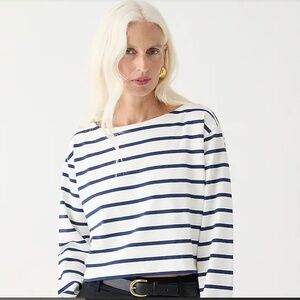 NWT J Crew Cropped long sleeve Boatneck T-shirt In Mariner Cotton. Size Small S
